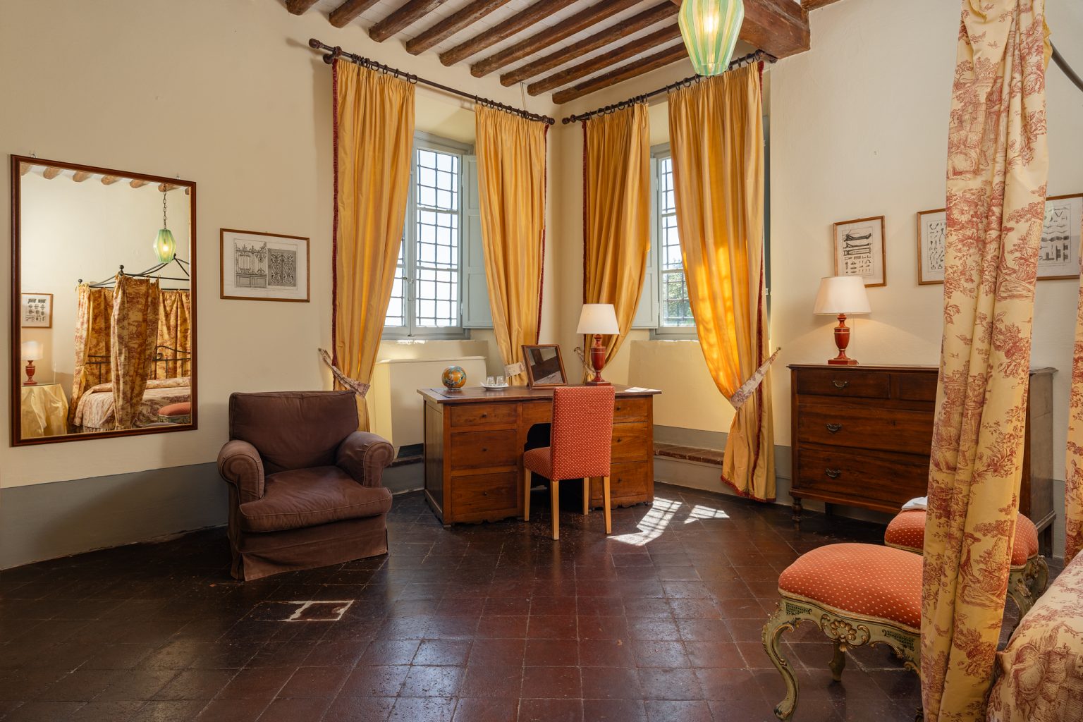 2048-FMB-Villa-Buonvisi-08-1536x1024
