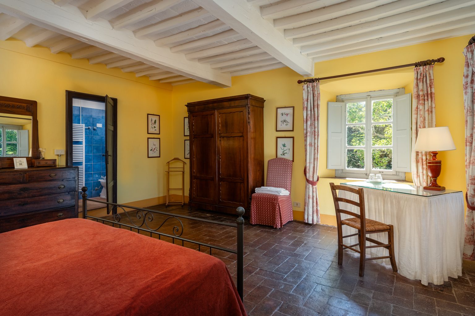 2048-FMB-Villa-Buonvisi-19-1536x1024