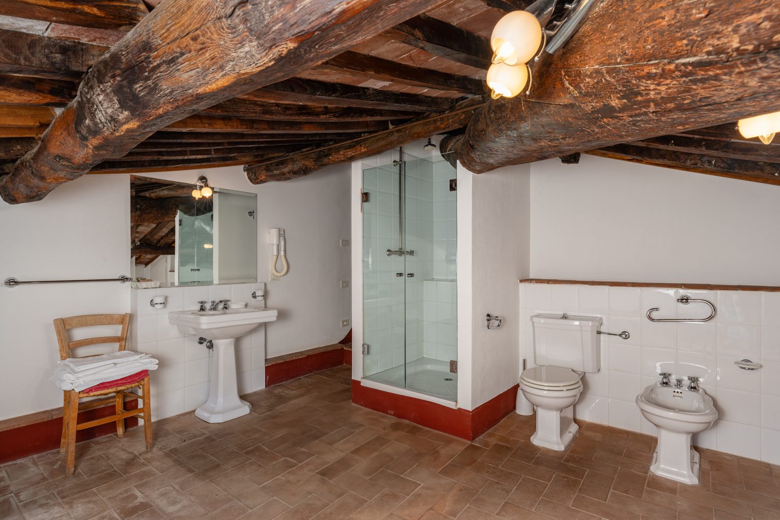 2048-FMB-Villa-Buonvisi-36-1536x1024