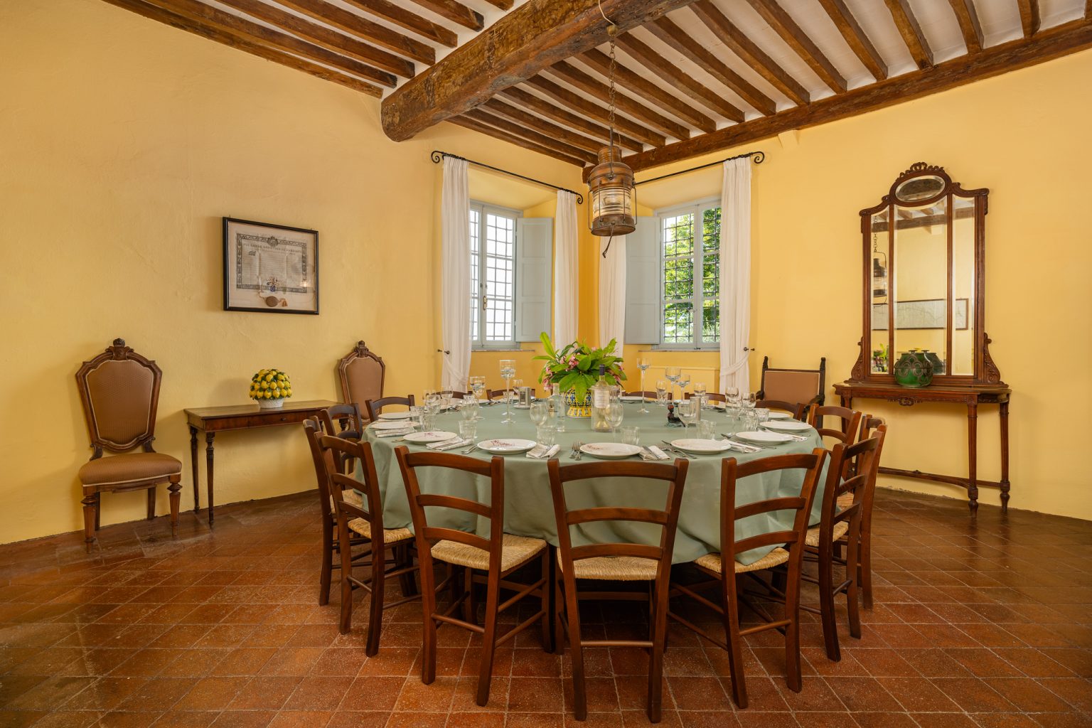 2048-FMB-Villa-Buonvisi-41-1536x1024