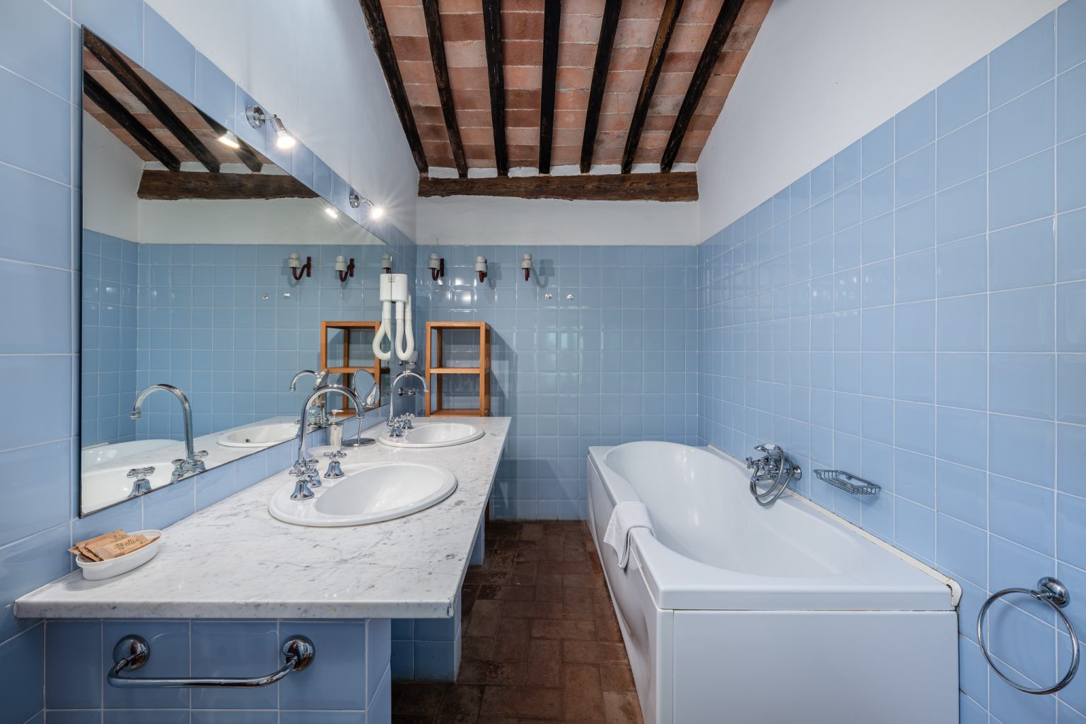 2048-FMB-Villa-Maria-06-1536x1024